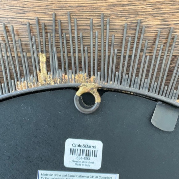 NWOT Crate and Barrel round mirror - Picture 4 of 8